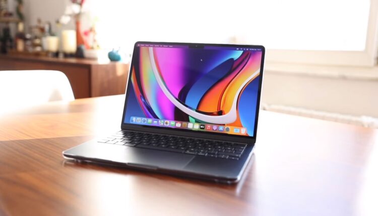 MacBook Air SSD Nereden Bakılır?