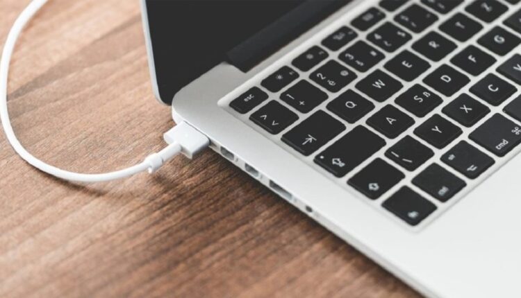 Laptop Şarjda Kullanılırsa Ne Olur?