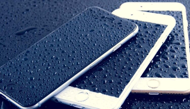 Islanan Cep Telefonu Nasıl Kurutulur?