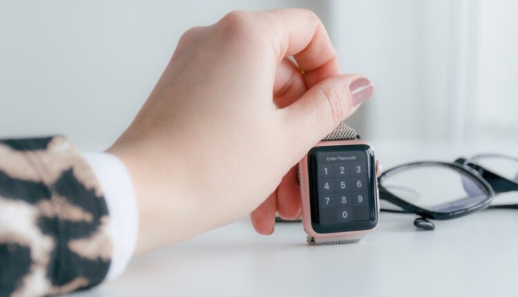 Apple Watch Parola Nasıl Açılır?