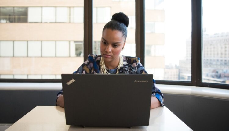 Bilgisayar Seri Numarası Öğrenme Nasıl Yapılır?